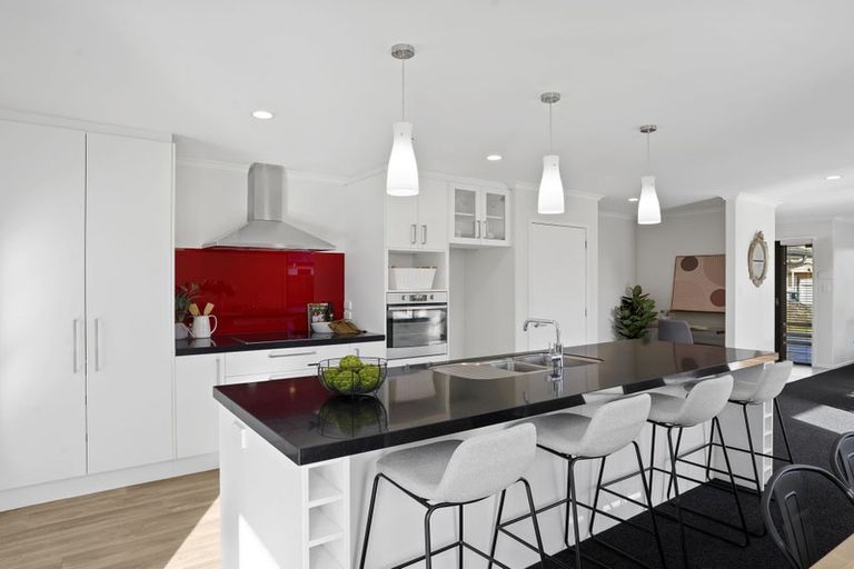 Photo of property in 34 Puhara Avenue, Parklands, Christchurch, 8083