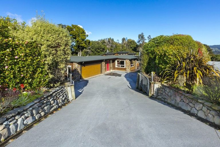 Photo of property in 1154h State Highway 2, Te Marua, Upper Hutt, 5018