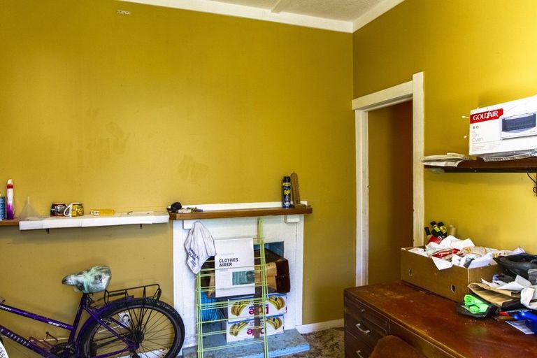 Photo of property in 12a Smale Terrace, Hospital Hill, Napier, 4110