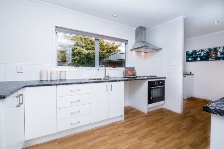 Photo of property in 30 Holland Street, Pukekohe, 2120