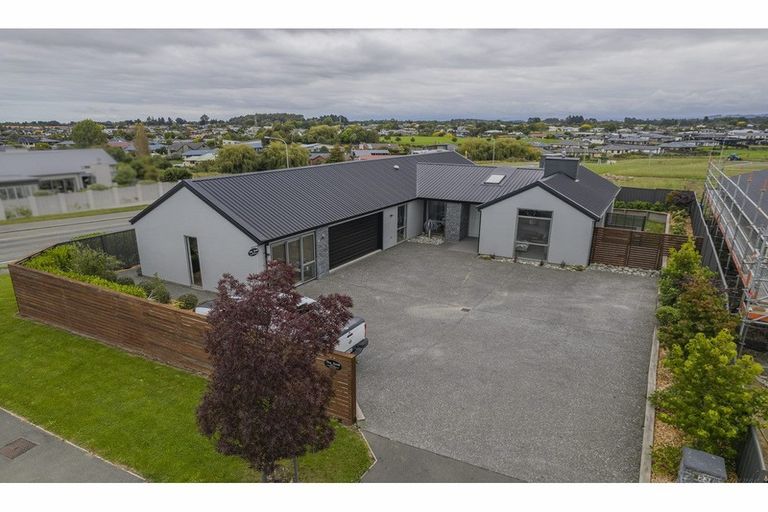 Photo of property in 23 Hunter Hills Drive, Gleniti, Timaru, 7910