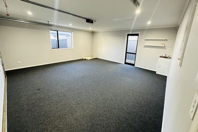 Photo of property in 19 Dinneen Close, Frimley, Hastings, 4120