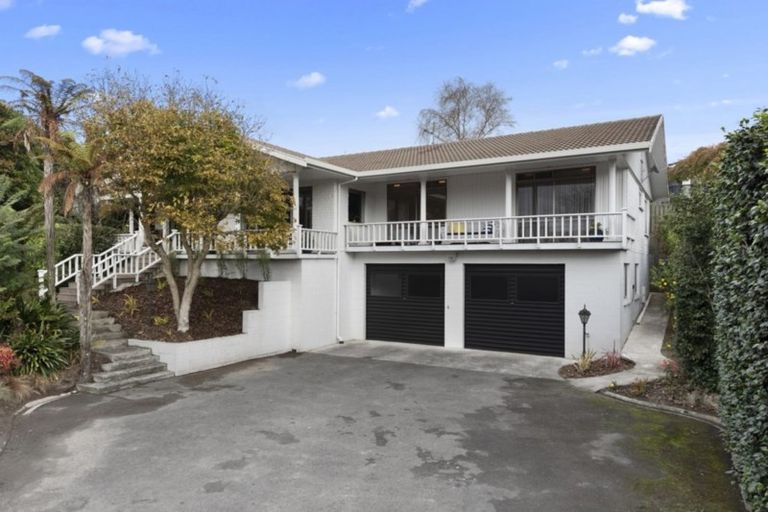 Photo of property in 22 Marnane Terrace, St Andrews, Hamilton, 3200