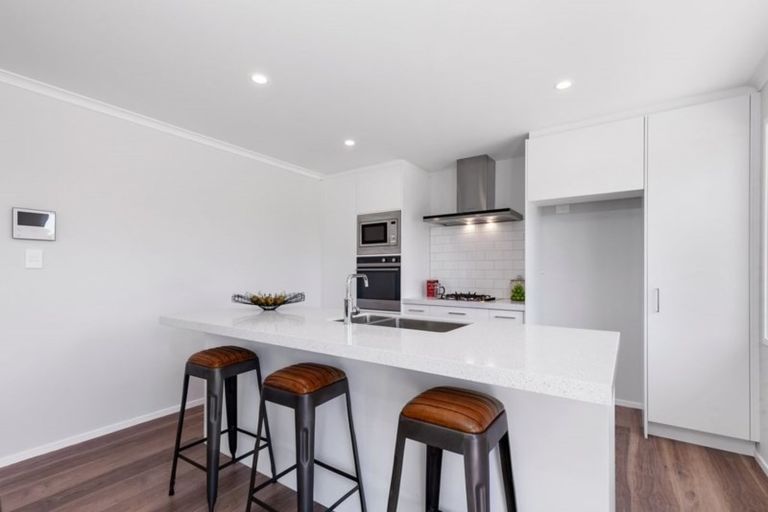 Photo of property in 17 Downer Access Road, Kaukapakapa, 0873