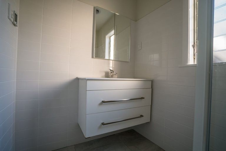 Photo of property in 83 Roxburgh Street, Mount Victoria, Wellington, 6011