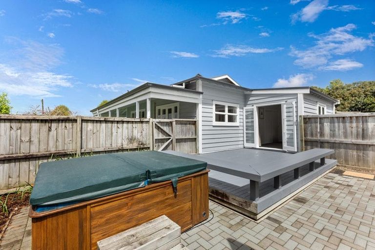 Photo of property in 30 Eynon Road, Morrinsville, 3300