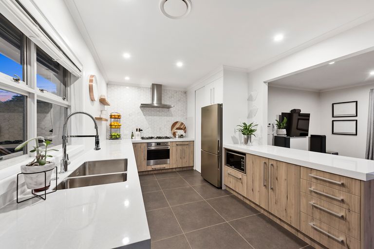 Photo of property in 36 Acacia Crescent, Glenview, Hamilton, 3206