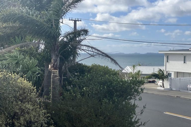 Photo of property in 34 Beach Road, Castor Bay, Auckland, 0620