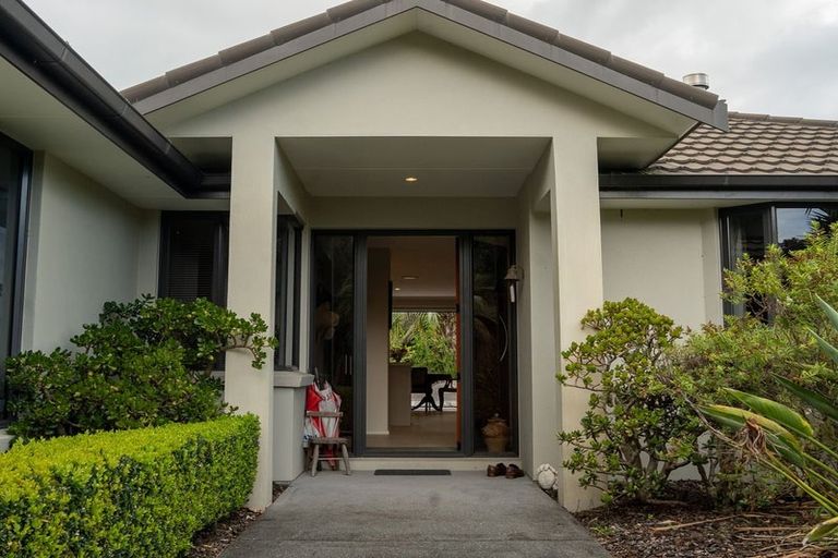 Photo of property in 4 Kotare Heights, Kerikeri, 0230