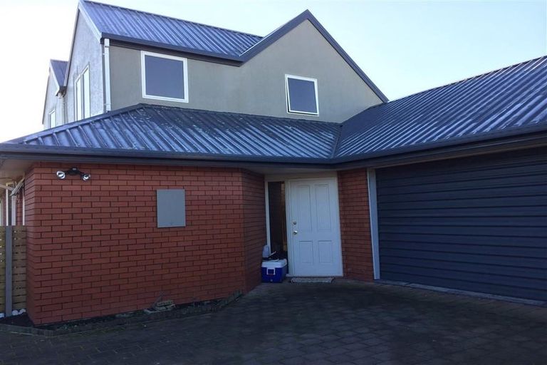 Photo of property in 8a Worthy Street, Ilam, Christchurch, 8041