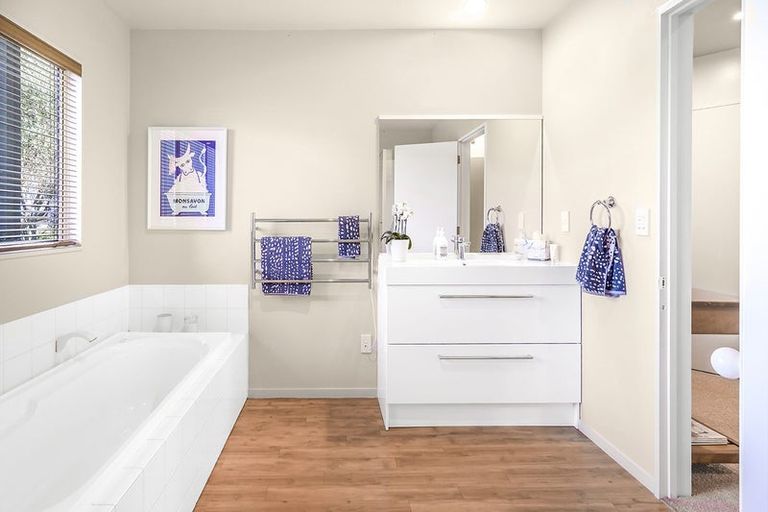 Photo of property in 67 Rototuna Road, Rototuna, Hamilton, 3210