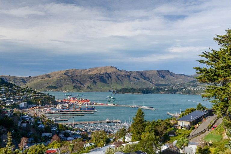 Photo of property in 25l Walkers Road, Lyttelton, 8082