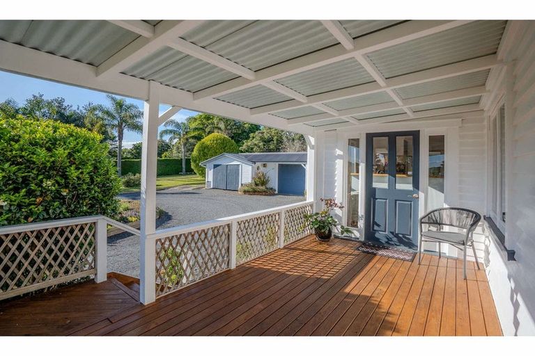 Photo of property in 27-27a Mission Road, Kerikeri, 0230