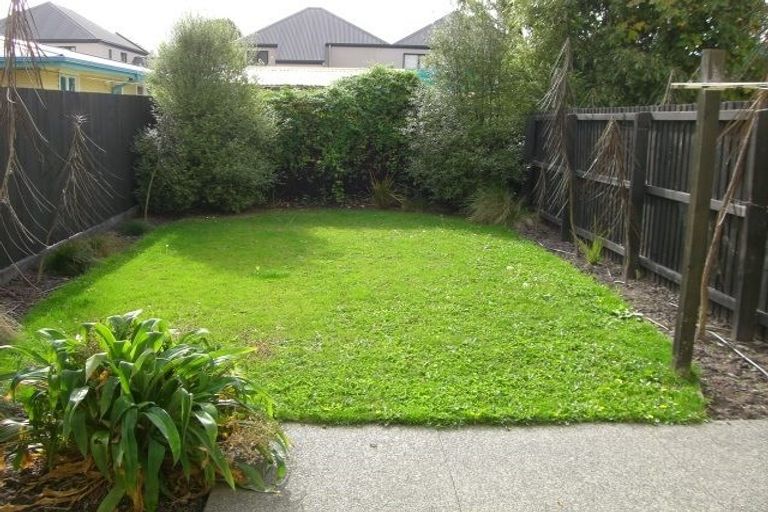 Photo of property in 7/54 Champion Street, Edgeware, Christchurch, 8013