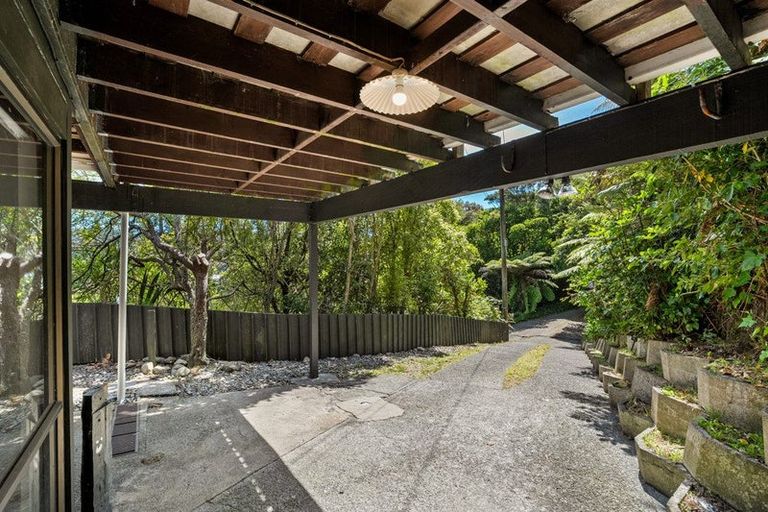 Photo of property in 32 John Street, Stokes Valley, Lower Hutt, 5019