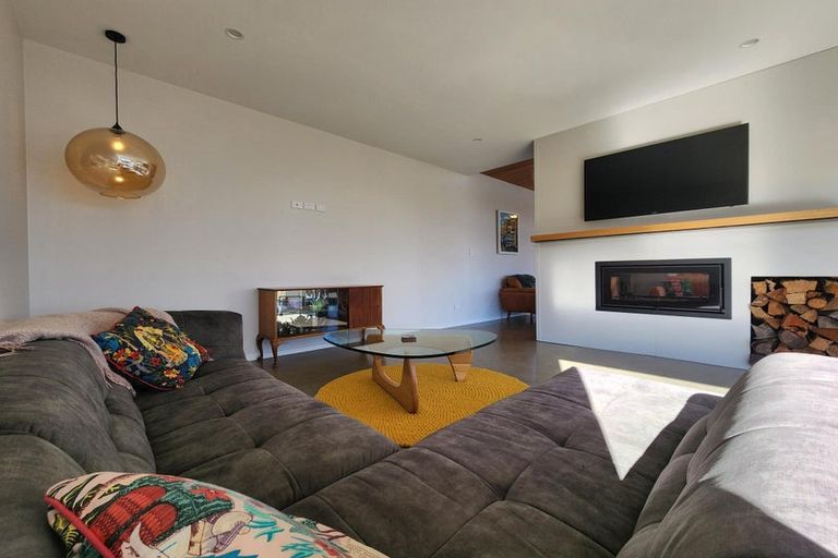 Photo of property in 91 Weld Road, Tataraimaka, New Plymouth, 4374