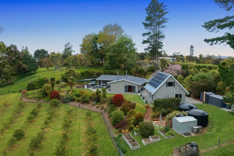 Photo of property in 464 Krippner Road, Puhoi, Silverdale, 0994