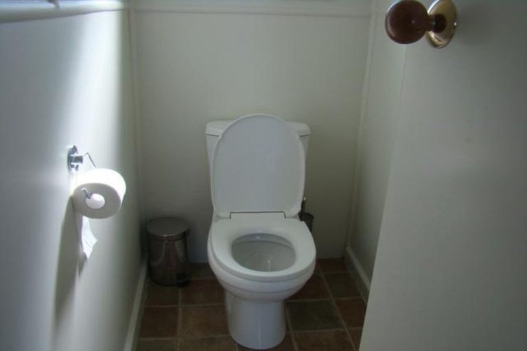 Photo of property in 225 Chelmsford Street, Waverley, Invercargill, 9810