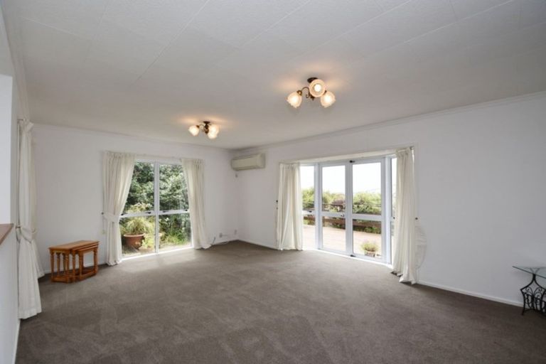 Photo of property in 69 Onslow Street, Bluff, 9814