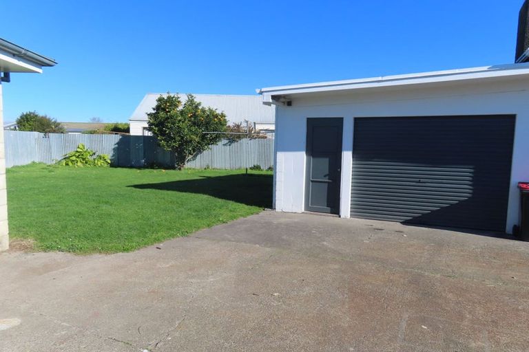 Photo of property in 211 Nikau Street, Saint Leonards, Hastings, 4120
