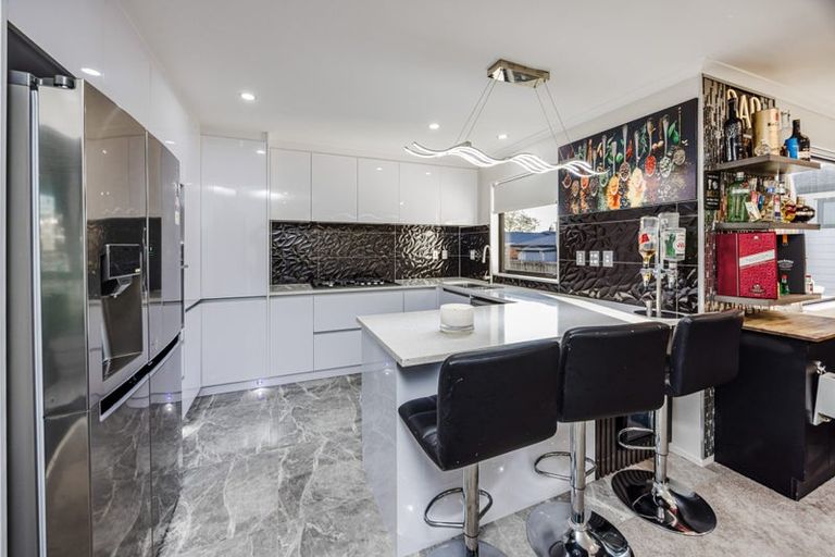 Photo of property in 3b Gills Avenue, Papakura, 2110