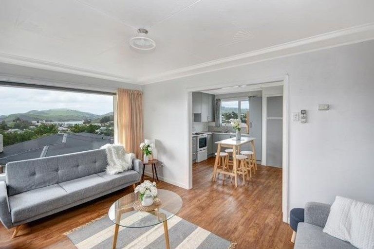 Photo of property in 10 Kohi Place, Port Chalmers, 9023