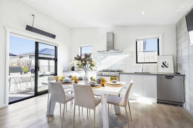 Photo of property in 8 The Meadows Drive, Flagstaff, Hamilton, 3210