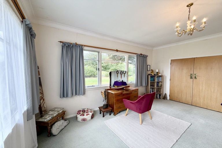 Photo of property in 1034 Waitahora Road, Waitahora, Dannevirke, 4971