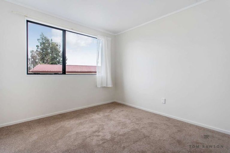 Photo of property in 16 Belinda Avenue, Flat Bush, Auckland, 2023