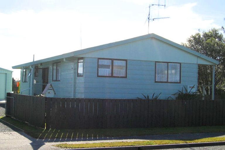 Photo of property in 12 Aintree Street, Nawton, Hamilton, 3200