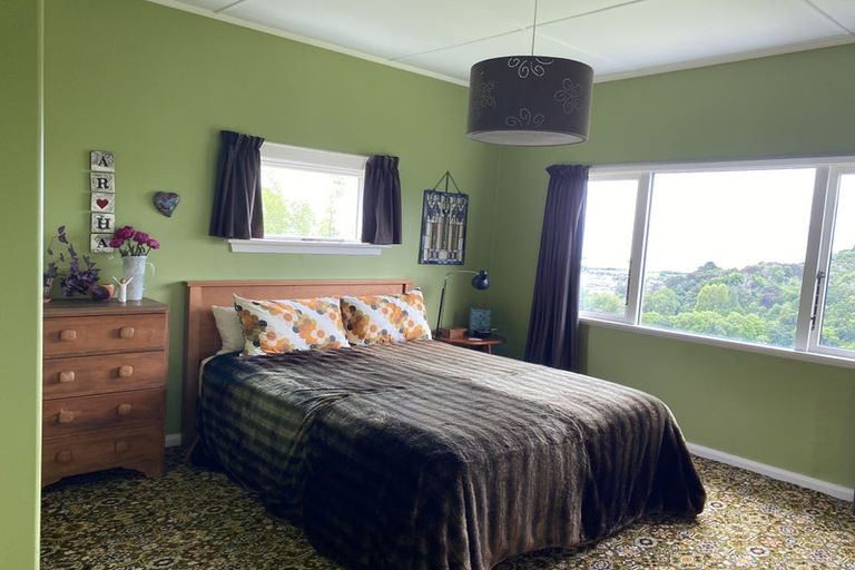 Photo of property in 102 Cleveland Terrace, Maitai, Nelson, 7010