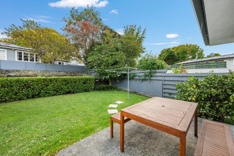 Photo of property in 3 Juliana Place, Awapuni, Palmerston North, 4412