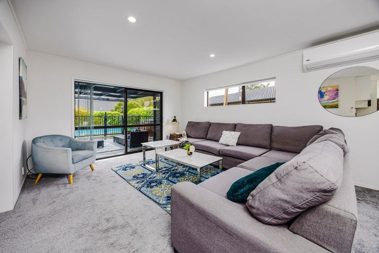 Photo of property in 36 Brylee Drive, Conifer Grove, Takanini, 2112