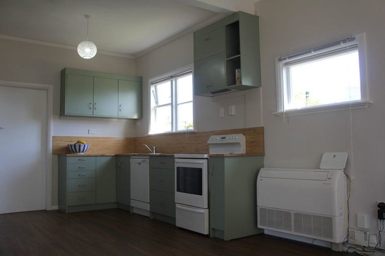 Photo of property in 46 Totara Street, Lansdowne, Masterton, 5810