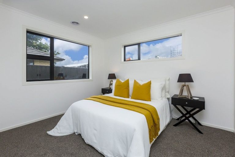 Photo of property in 8 Passchendaele Grove, Trentham, Upper Hutt, 5018