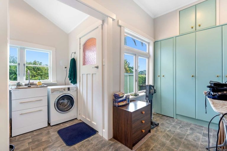 Photo of property in 44 College Street, College Estate, Whanganui, 4500