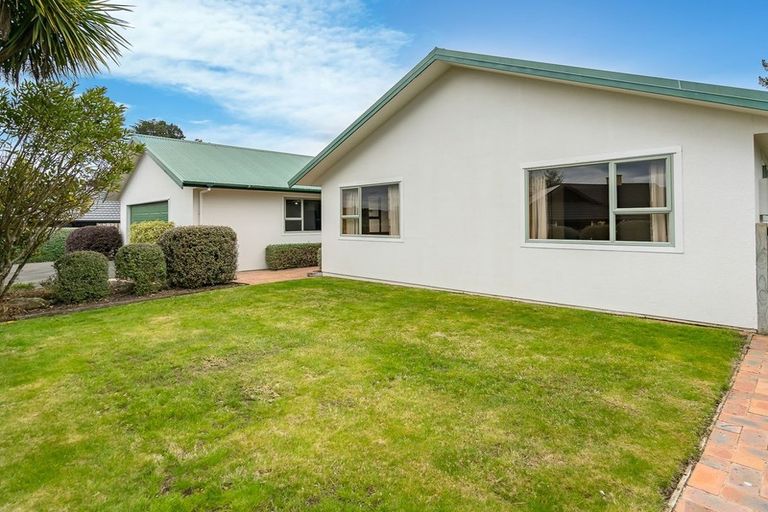 Photo of property in 7 Freeman Close, Abbotsford, Dunedin, 9018