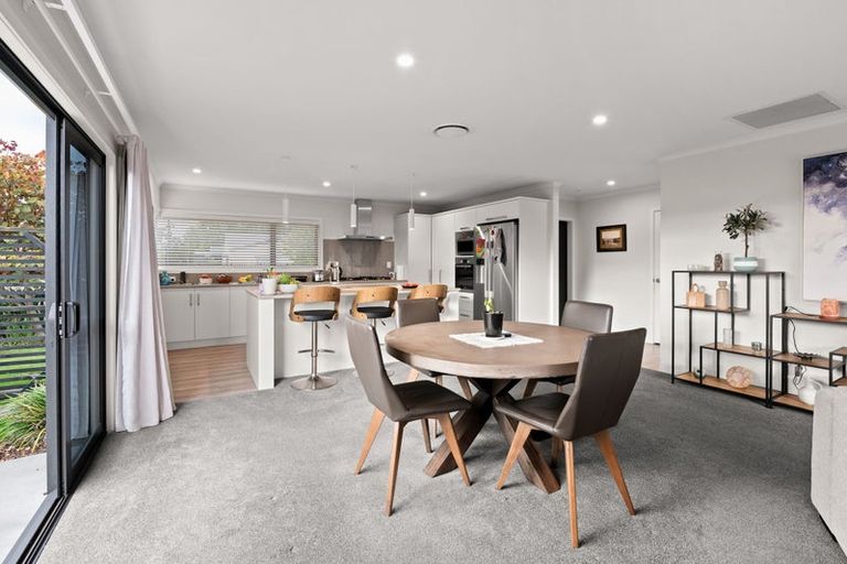 Photo of property in 2 Probert Crescent, Chartwell, Hamilton, 3210