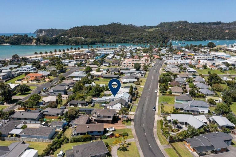 Photo of property in 13 Hannan Road, Whitianga, 3510