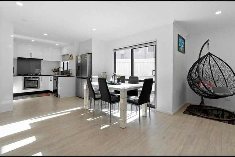 Photo of property in 4e Old Wairoa Road, Papakura, 2110