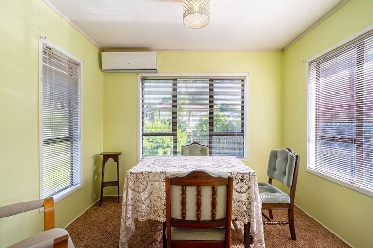 Photo of property in 2/30 Bentley Avenue, Glenfield, Auckland, 0629