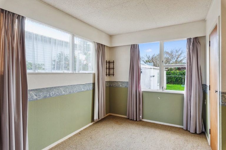 Photo of property in 13 Bahama Crescent, Paraparaumu Beach, Paraparaumu, 5032