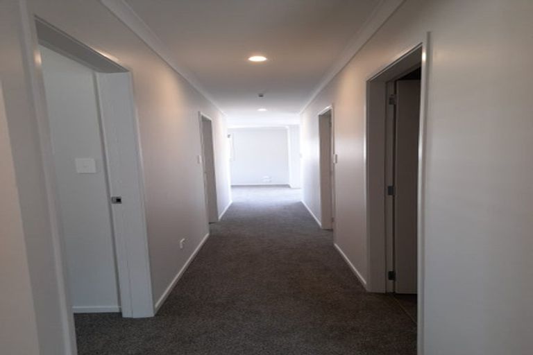 Photo of property in 10 Pakanga Grove, Pyes Pa, Tauranga, 3112