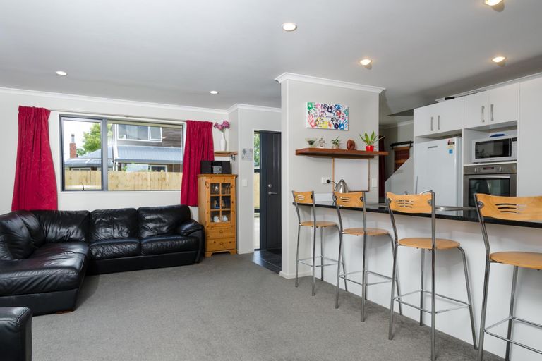 Photo of property in 20a Duncan Avenue, Te Atatu South, Auckland, 0610