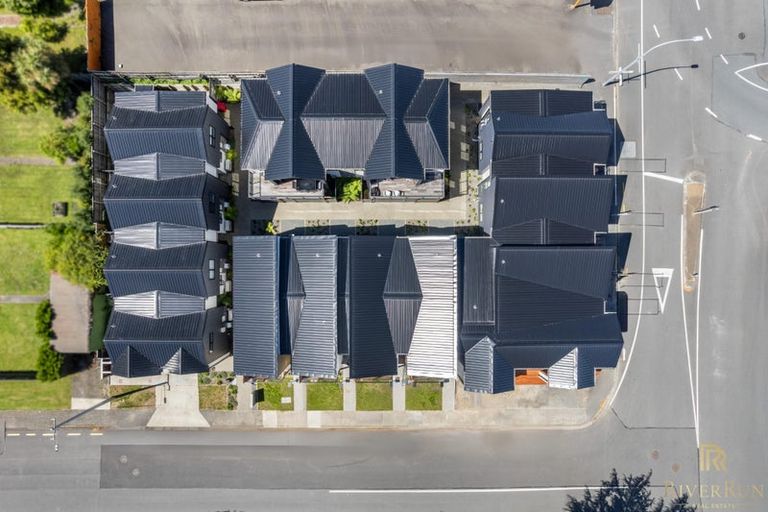 Photo of property in 14b Cairo Street, Upper Hutt Central, Upper Hutt, 5018