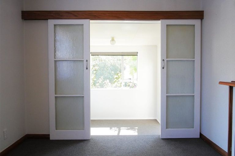 Photo of property in 24 Manchester Street, Takaro, Palmerston North, 4412