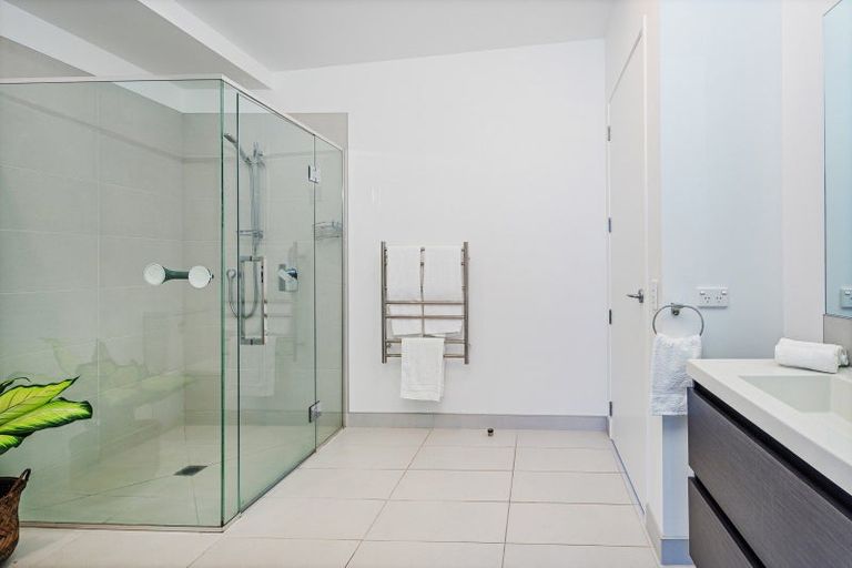 Photo of property in 12 Vanita Drive, Whitianga, 3510
