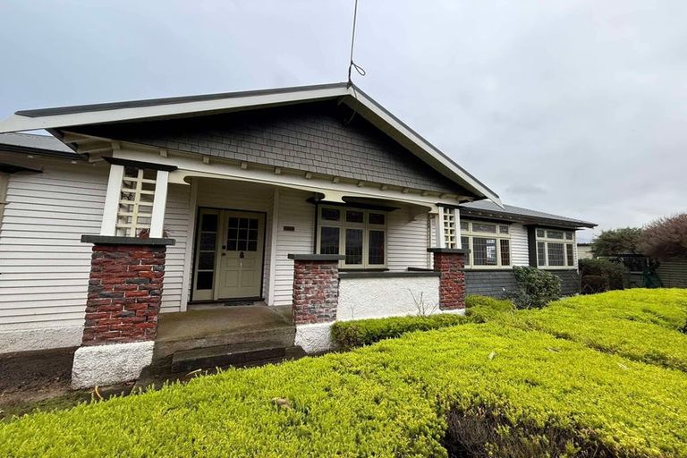 Photo of property in 1 Para Street, Miramar, Wellington, 6022