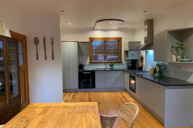 Photo of property in 35 Paparoa Street, Papanui, Christchurch, 8053