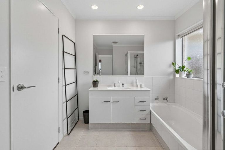 Photo of property in 30 Pelorus Street, Welcome Bay, Tauranga, 3112